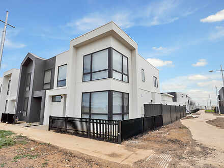 Werribee real estate for sale - Houses in Werribee, VIC